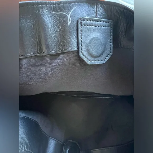 Halston genuine leather shoulder tote bag - Picture 7 of 7